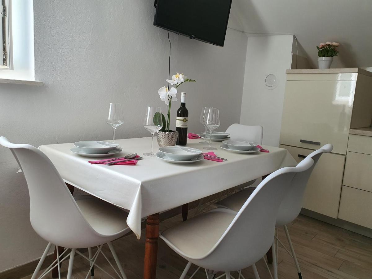 פרוויץ' שפורינה Apartaments Ukic מראה חיצוני תמונה